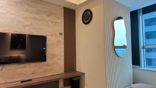 Centaurus Serviced 1BHK Apartment included Pool & Gym Access - 2