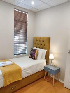 The Skinny Expat - 3