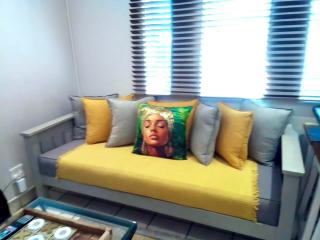 The Skinny Expat - 1