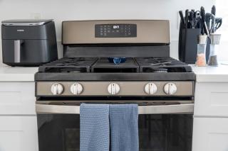 Modern 4 Suites, Parking Near USC, DTLA, Expo Park - 3