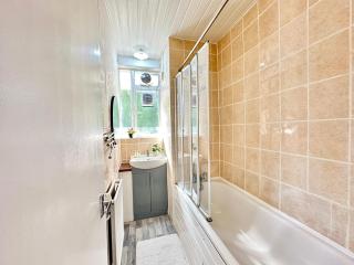 Paddington 2 bedroom Cosy Apartment - 5