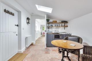 The Long Cottage with attic - Flitcham - 6