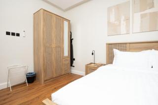 Bohemian 1BR Apartment Self Entry - 1