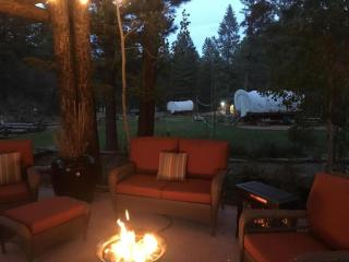 Family-Friendly Wagon Perfect for a Unique Glamping Experience in Utah - 2