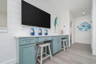 30A Beaches! Private Pool! Sleeps 18, includes Golf Cart - 1