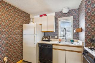 Village Green 10F - 3