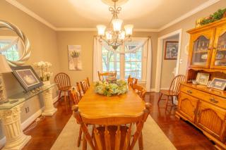 Martinsville Gem - Fireplace, Pets, Near the Park - 7