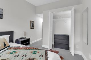 roomstr Montana Suite 1 Bedroom in South Tampa with Private Full Bathroom & FREE COFFEE - 8
