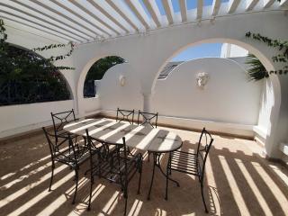 Golden Tulip spacious 1 bedroom with terraces - 9