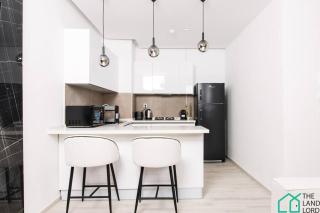 E24 Grand Luxe tout équipé et central - 3