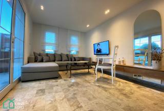 New 1 bedroom with garden and sea side at Marsa Cornich - 4