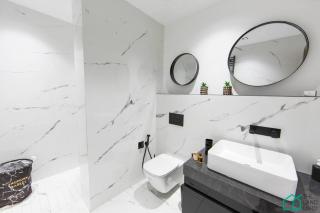 Sunset 203 Luxury appartment with Gym in Lac1 -  - 1