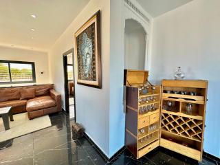 Gammarth Touristique piscine commune bord de mer - 2