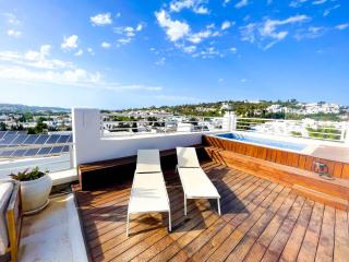 Panoramic View : Enjoy a hot swim in Sidibou - 8