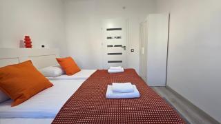 3 Rooms Comfort Apartment Free Parking by CityBeat - Krakau - 9