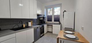 3 Rooms Comfort Apartment Free Parking by CityBeat - Krakau - 7