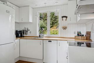 Holiday Home With Creative Space Near Glesborg - 8