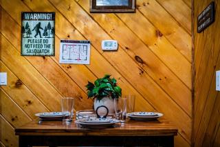 Exclusive Attraction Ticket Prices! Cozy Creek Cabin, Hot Tub & Views! - 6