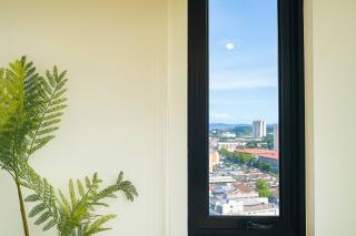 【Lux】HighFloor wi SunSet | Infinity Pool | KTV 207 - Kampong Makam - 2