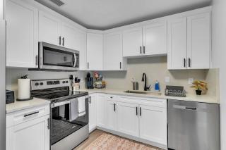 roomstr Oregon Room 1 Bedroom in South Tampa with Shared Full Bathroom & FREE COFFEE - 8