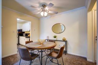 Free Parking Close to many Medical Centers - 5