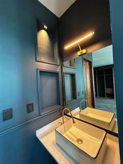 The Sapphire View Suite - 2