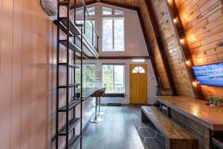 Treetop Lodge - 2 Homes on one Property! - 1