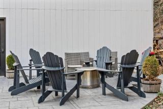 Pine Hollow Lodge - 4