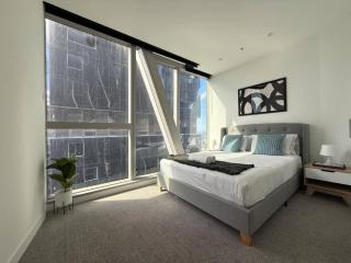 West Side Place 2B2B Apartment - 8