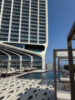 Mercury Suite by Zaha Hadid Including Pool Access - 9