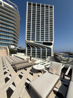 Mercury Suite by Zaha Hadid Including Pool Access - 8