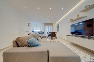 St Julians 3BR Apt Sleeps 6 Central and Stylish - Taʼ Ċikkun - 8