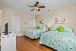 Sleeps 20 Retreat and Reunion Spot, Pool Heater, Balconies, Elevator and Ocean Views - 6