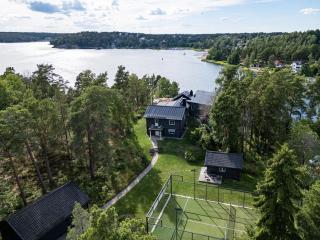 Archipelago Villa With Private Padel court & dock - 0