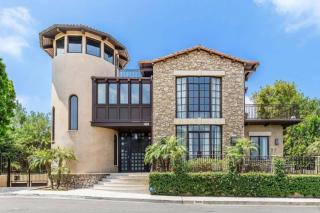 Summitridge Bev Hills Villa with Pool, Spa, Roof Deck - 4