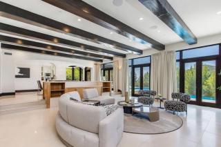 Summitridge Bev Hills Villa with Pool, Spa, Roof Deck - 1