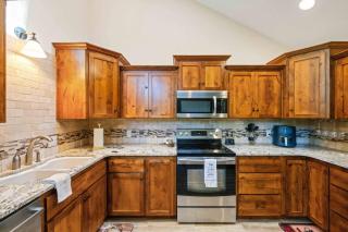 Ultimate Guesthouse - 3