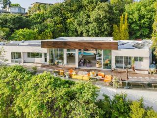 Beverly Hills Ultra Luxury Villa with Pool and Theatre - 1