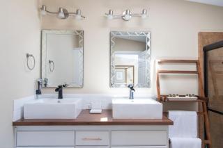 Tenmile Lakeview Hideaway - 1