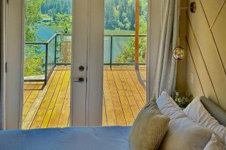 Tenmile Lakeview Hideaway - Lakeside - 1