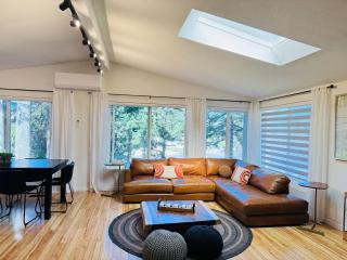 Crown Point Hideaway - 3