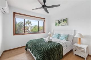 Elegant 4BR Residence Friendly Haven in Calamvale - 7