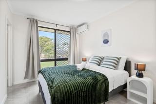 Cozy Little Charm Unit in Eight Miles Plain - 7