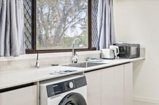 Cozy Little Charm Unit in Eight Miles Plain - 1