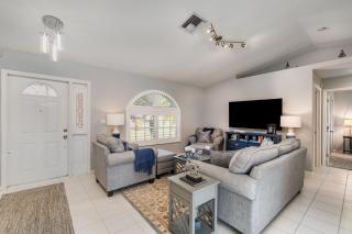 Serenity Haven Villa - 8