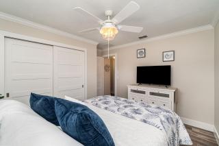 Canalview Cove Villa - 1