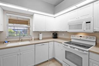 Tropical Paradise Villa - 5