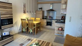 Flair mit Schwimmbad - 3