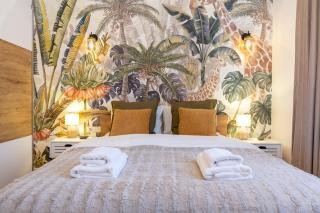 Stylish City House with Yard 4 pers - 6