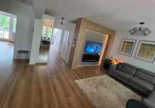 Aurora Lights Apartment with Fireplace- Nature & City Vibes - Warsaw - 7